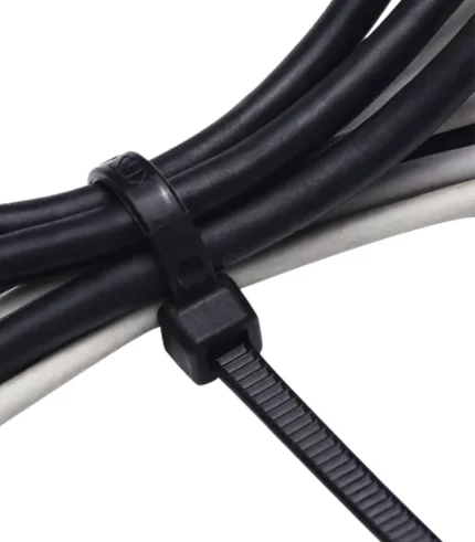 ABRAÇADEIRA EM NYLON PRETO 150X3,6.MM 100un